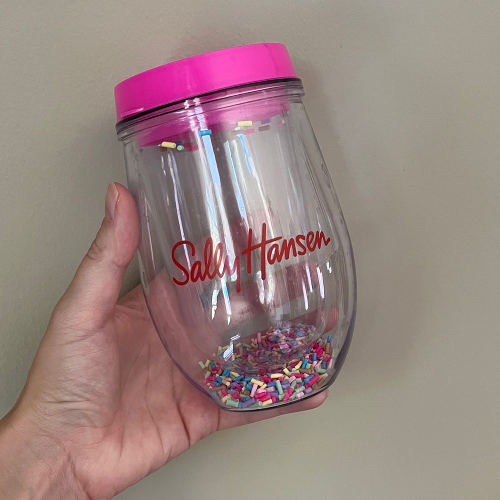 Sally Hansen Pink Lid Party Cup